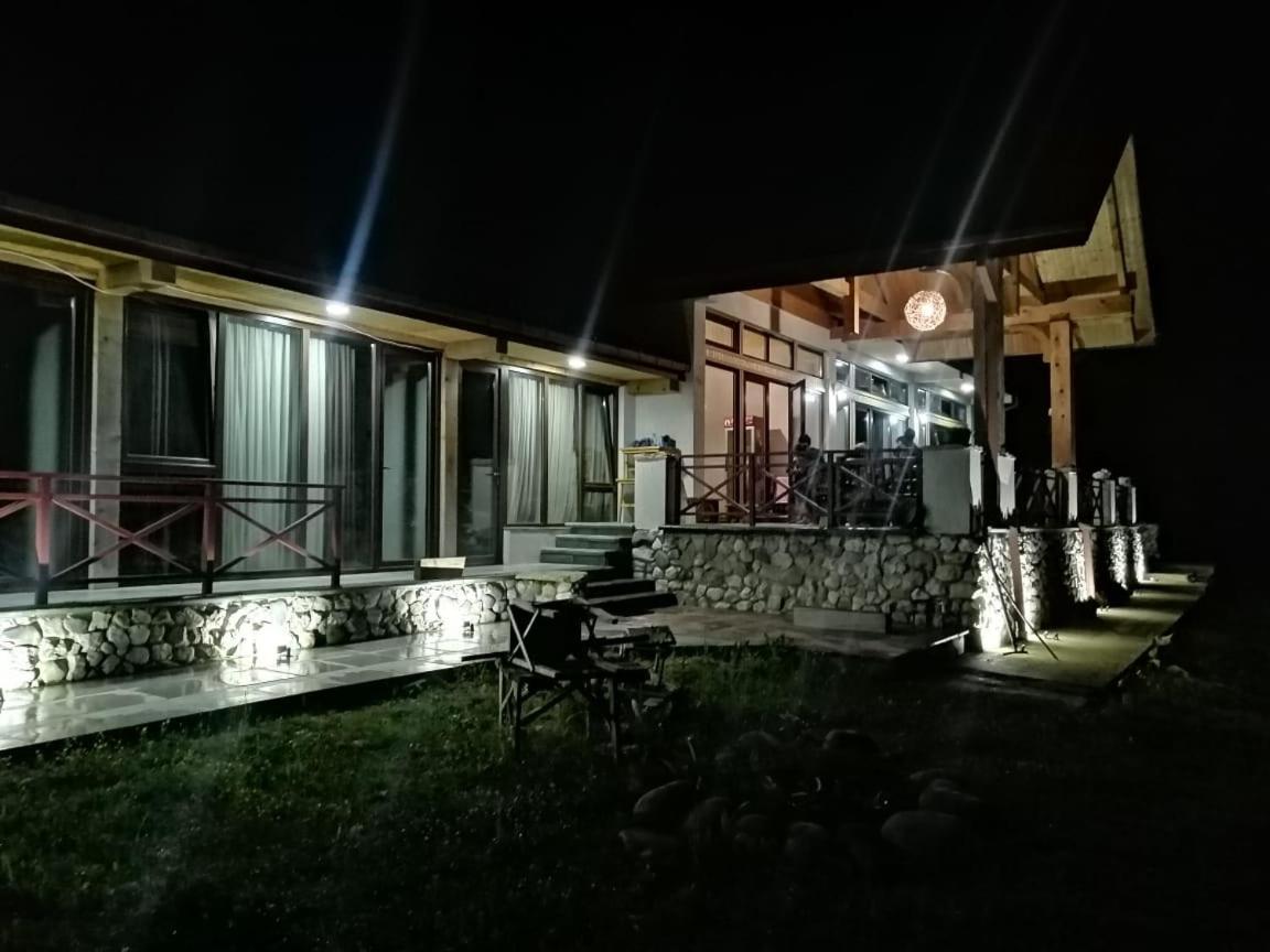 Hotel Belvedere à Ambrolaouri Extérieur photo